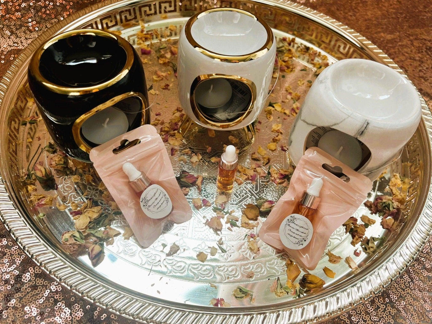 Round Oil Burner with Elegant Gold-Colored Details - Amazighrose