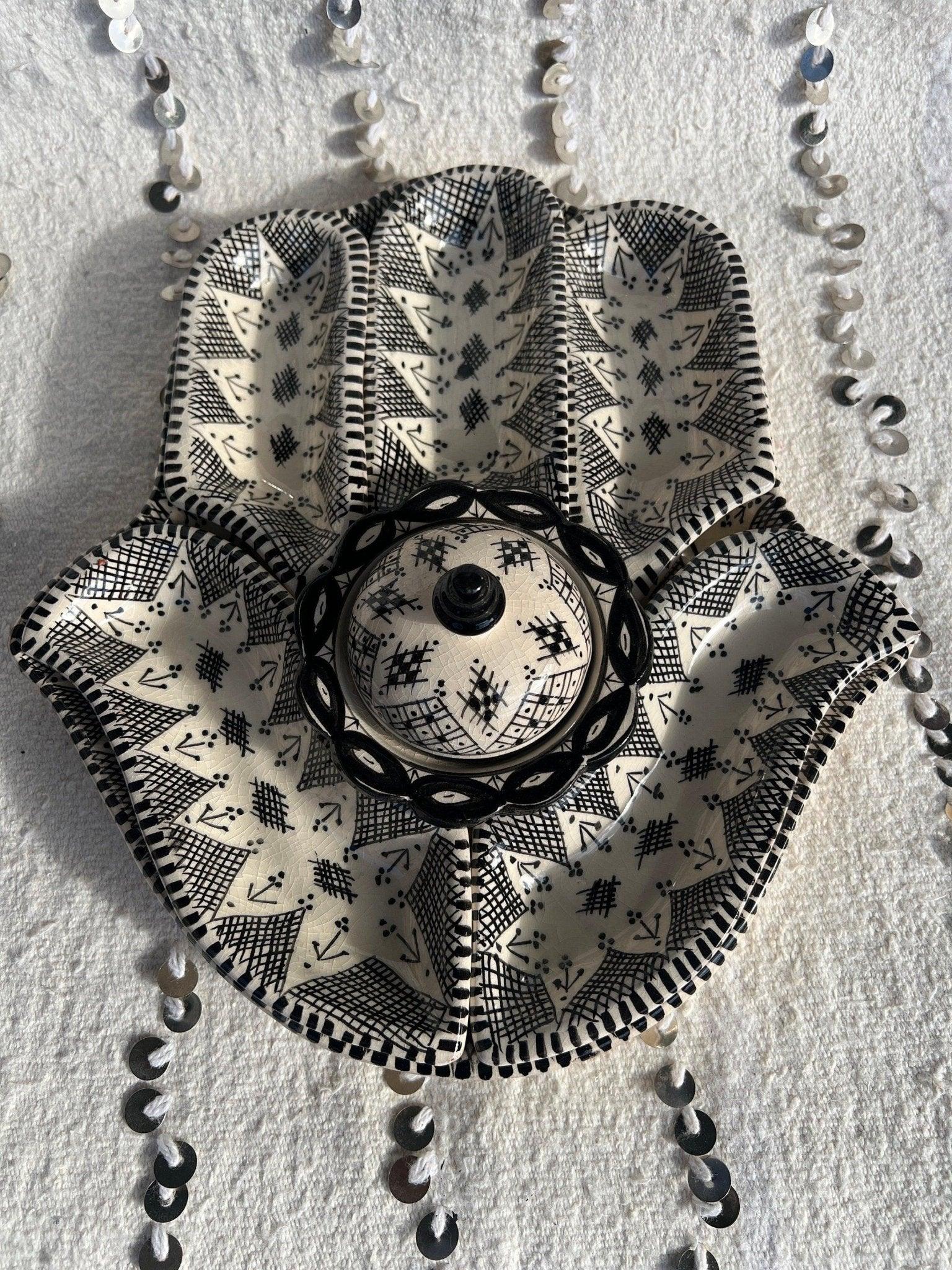 Amazighrose Khmissa Tapas-Set: Black Fessi-Style - Amazighrose