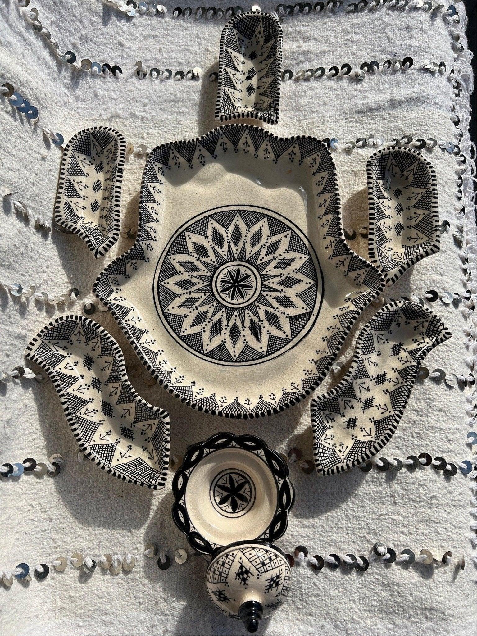 Amazighrose Khmissa Tapas-Set: Black Fessi-Style - Amazighrose