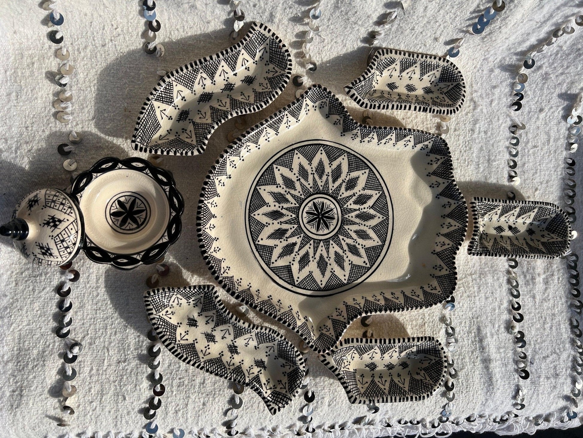 Moroccan Ceramic Khmissa Tapas Set: Black Fessi-Style - Amazighrose