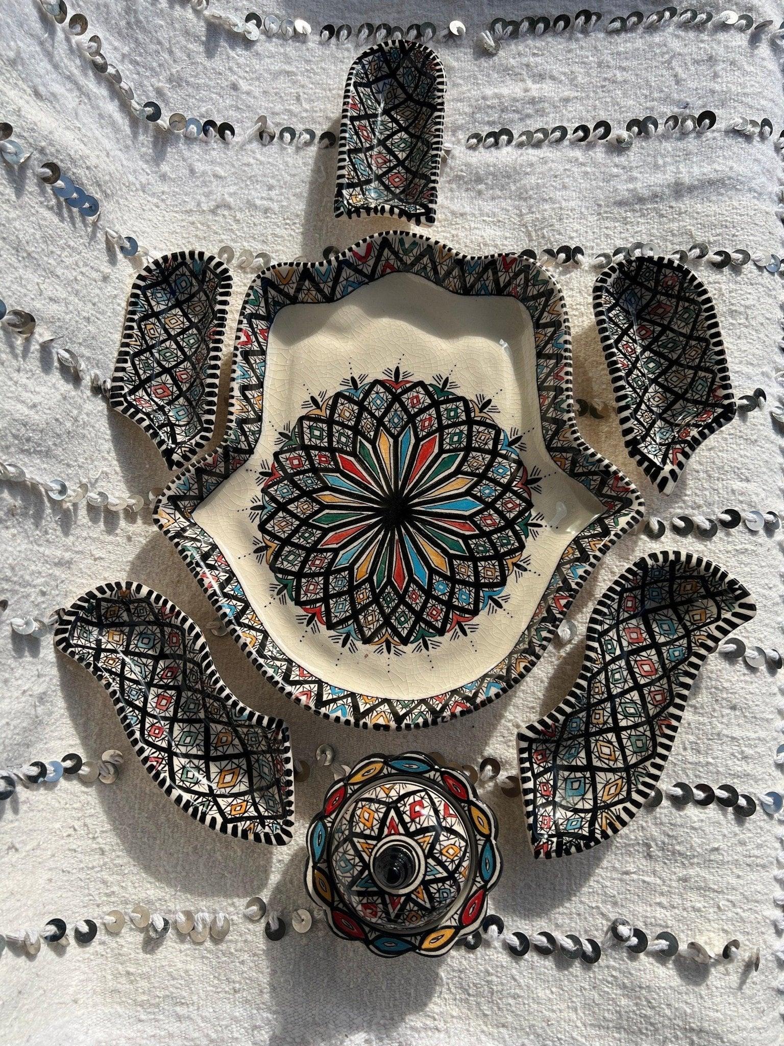 Amazighrose Khmissa Tapas Set: Black multicolor Asfi-style - Amazighrose