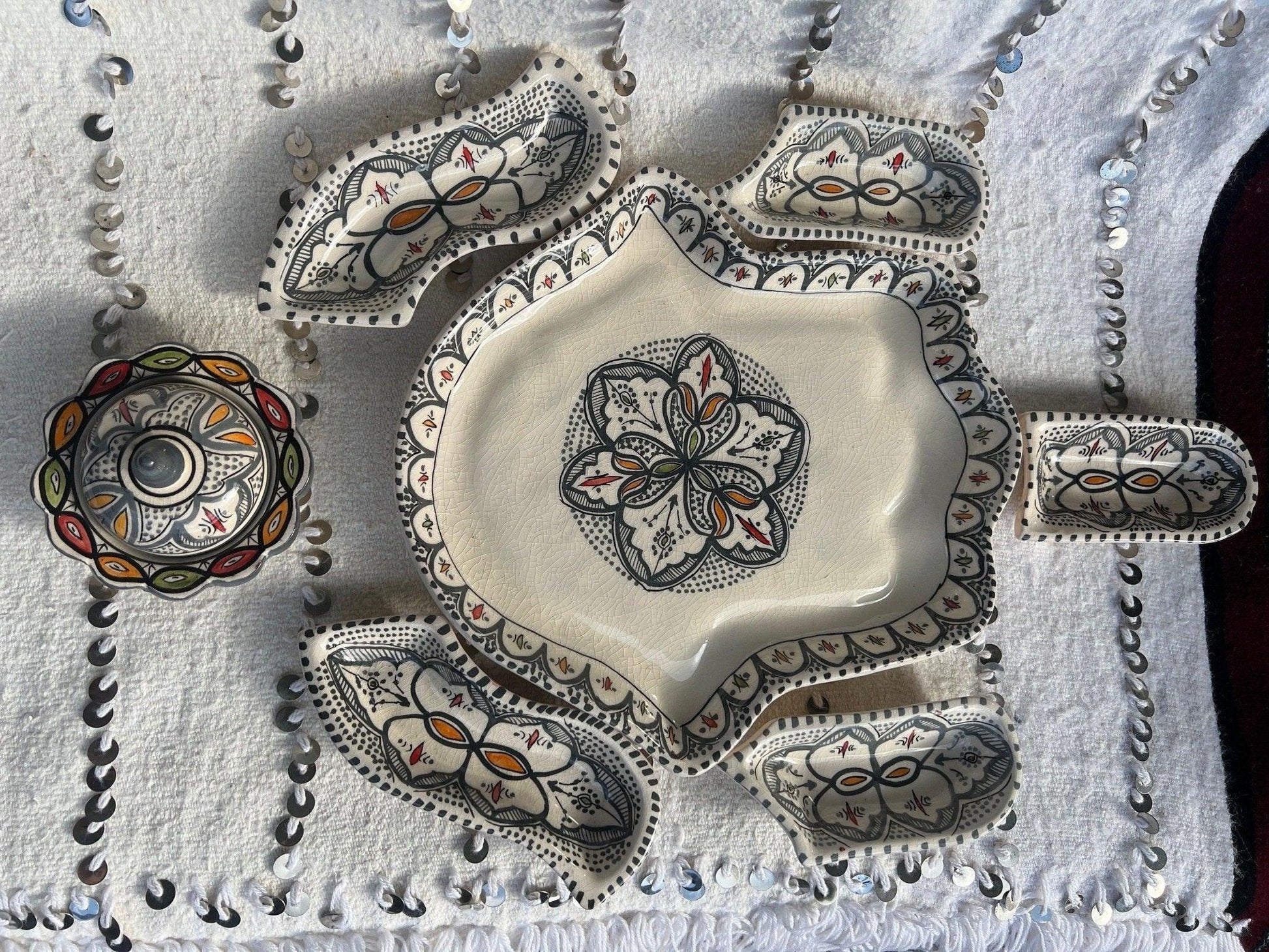 Amazighrose Khmissa Tapas-Set: Gray Henna-Style - Amazighrose